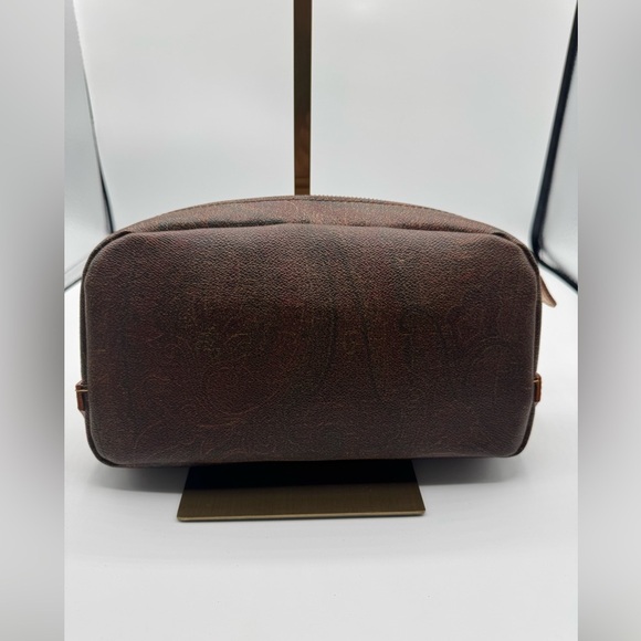 ETRO PAISLEY Elegant Brown Leather TOILETRY OR MAKEUP BAG - Picture 1 of 15